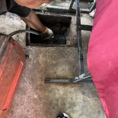 ชักโครกกดไม่ลง