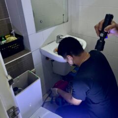 ชักโครกกดไม่ลง