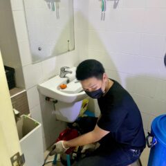 ชักโครกกดไม่ลง