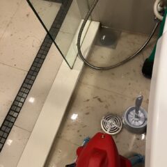 ชักโครกกดไม่ลง